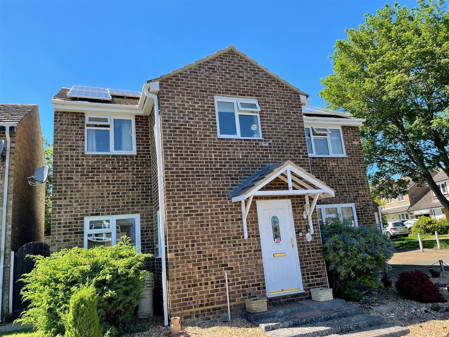 3 bedroom Detached House for sale in Olney