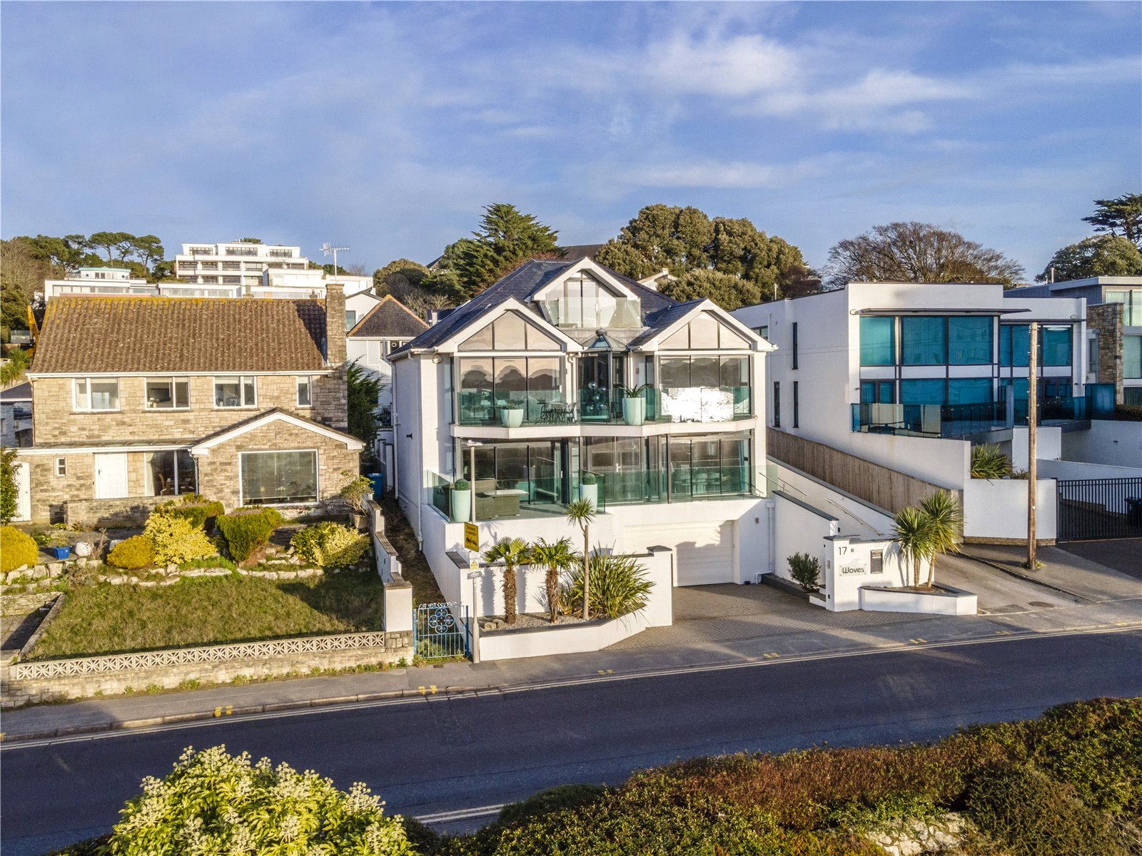 4 bedroom Detached House for sale in Poole