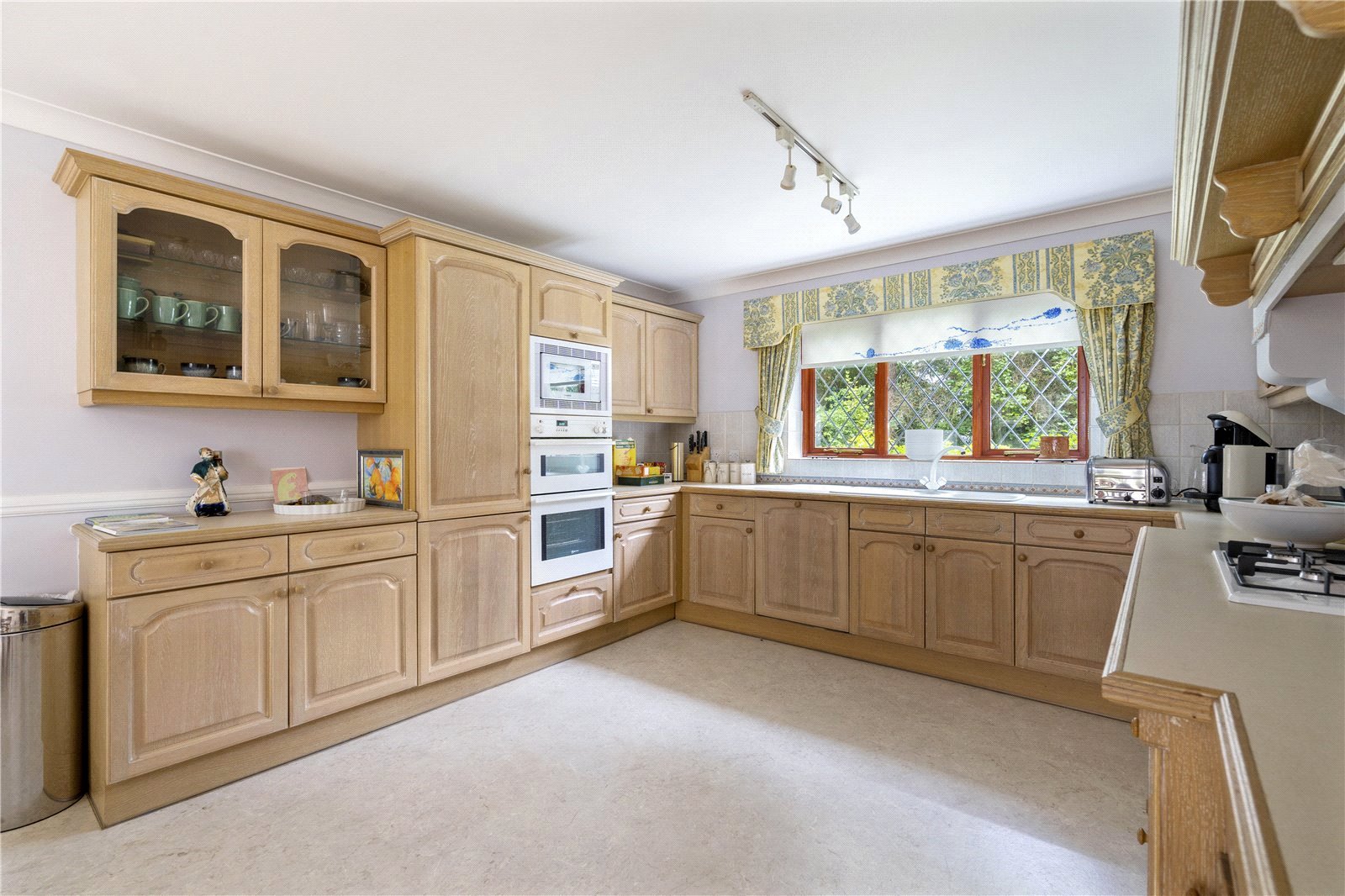 House for sale with 4 bedrooms, Canford Cliffs Road, Canford Cliffs