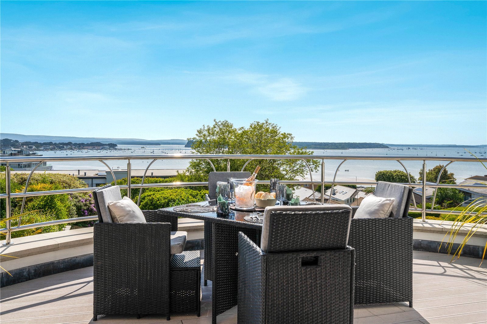 Penthouse for sale with 3 bedrooms, Chaddesley Glen, Canford Cliffs