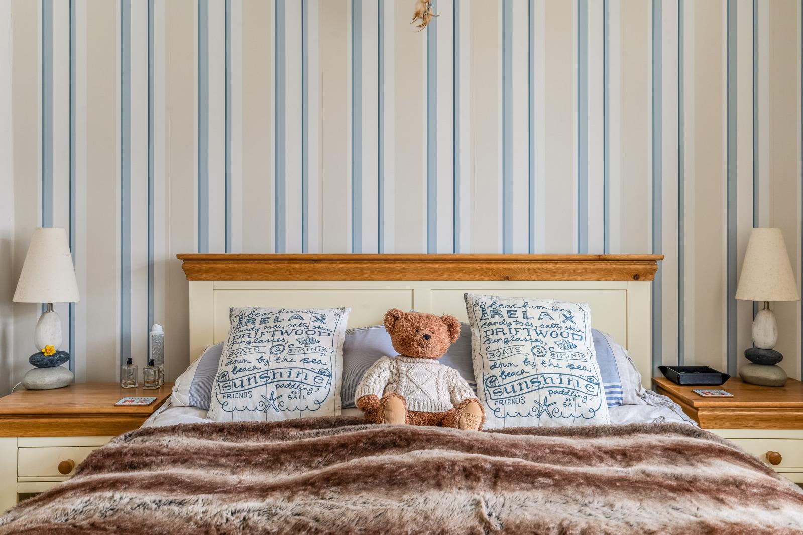 House for sale with 4 bedrooms, Newton Road, Swanage Fine & Country