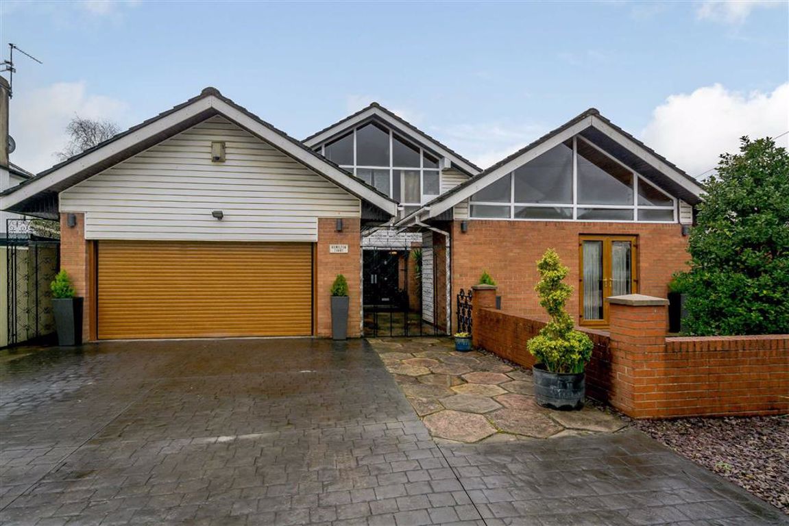 3 bedroom Detached House for sale in Caerleon