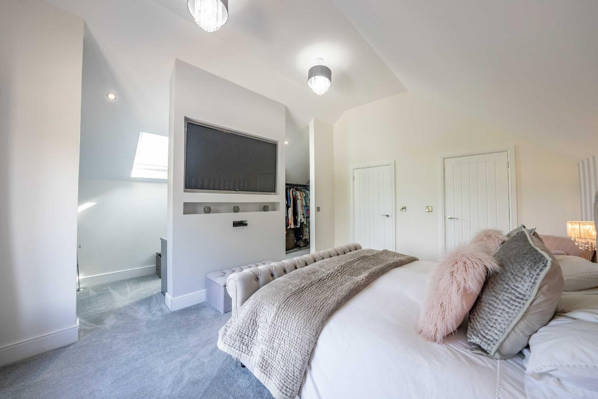 Detached House for sale with 7 bedrooms, Glascoed, Pontypool Fine