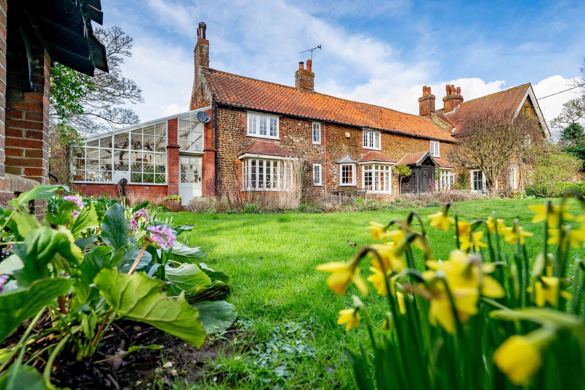 Detached House for sale with 5 bedrooms, Heacham Fine & Country