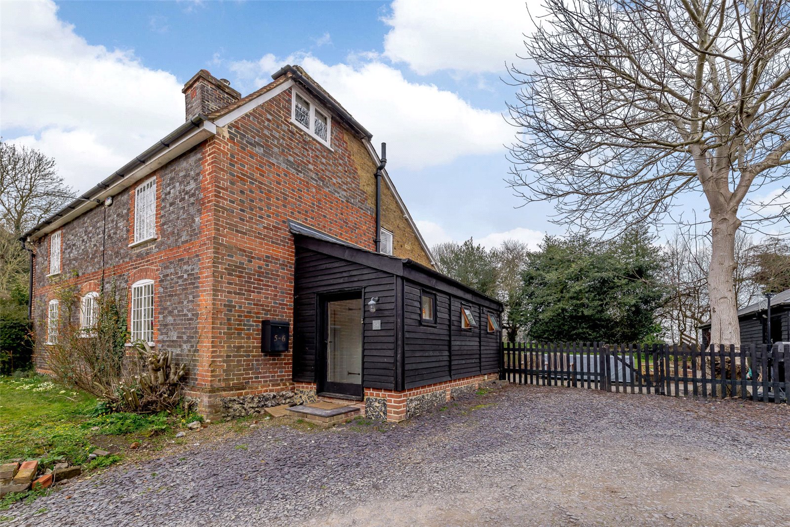 Detached House for sale with 6 bedrooms, Camer Street, Meopham Fine