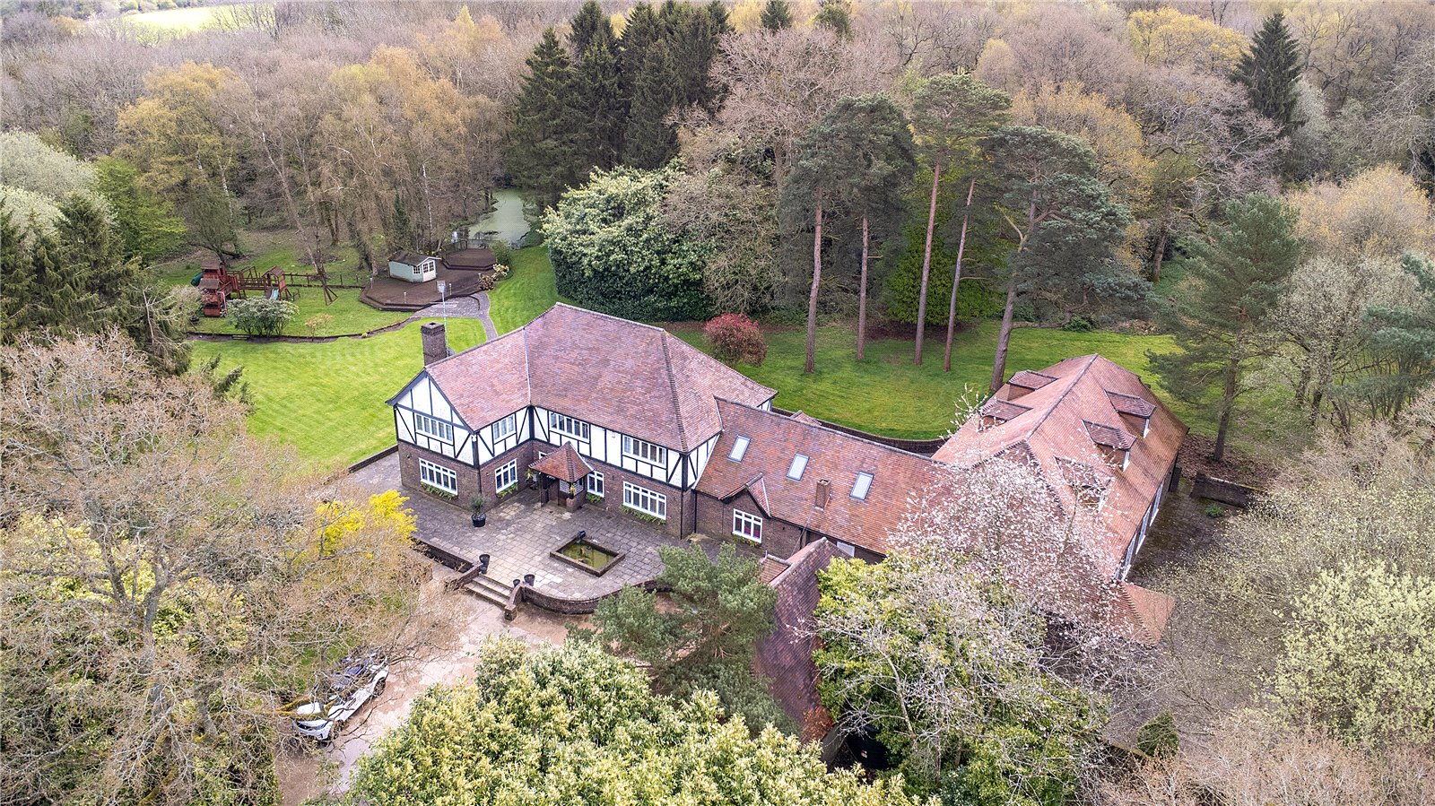 Detached House for sale with 6 bedrooms, School Lane, West Kingsdown