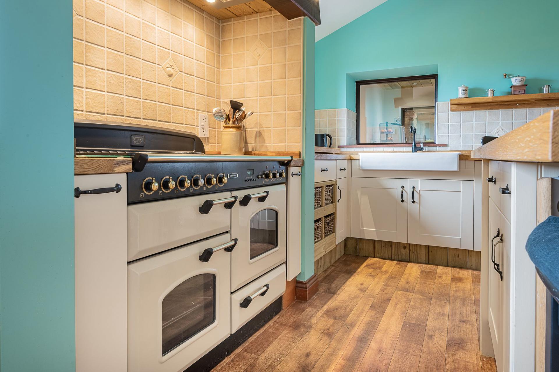 Detached House for sale with 4 bedrooms, The Barn, Brisco Fine & Country