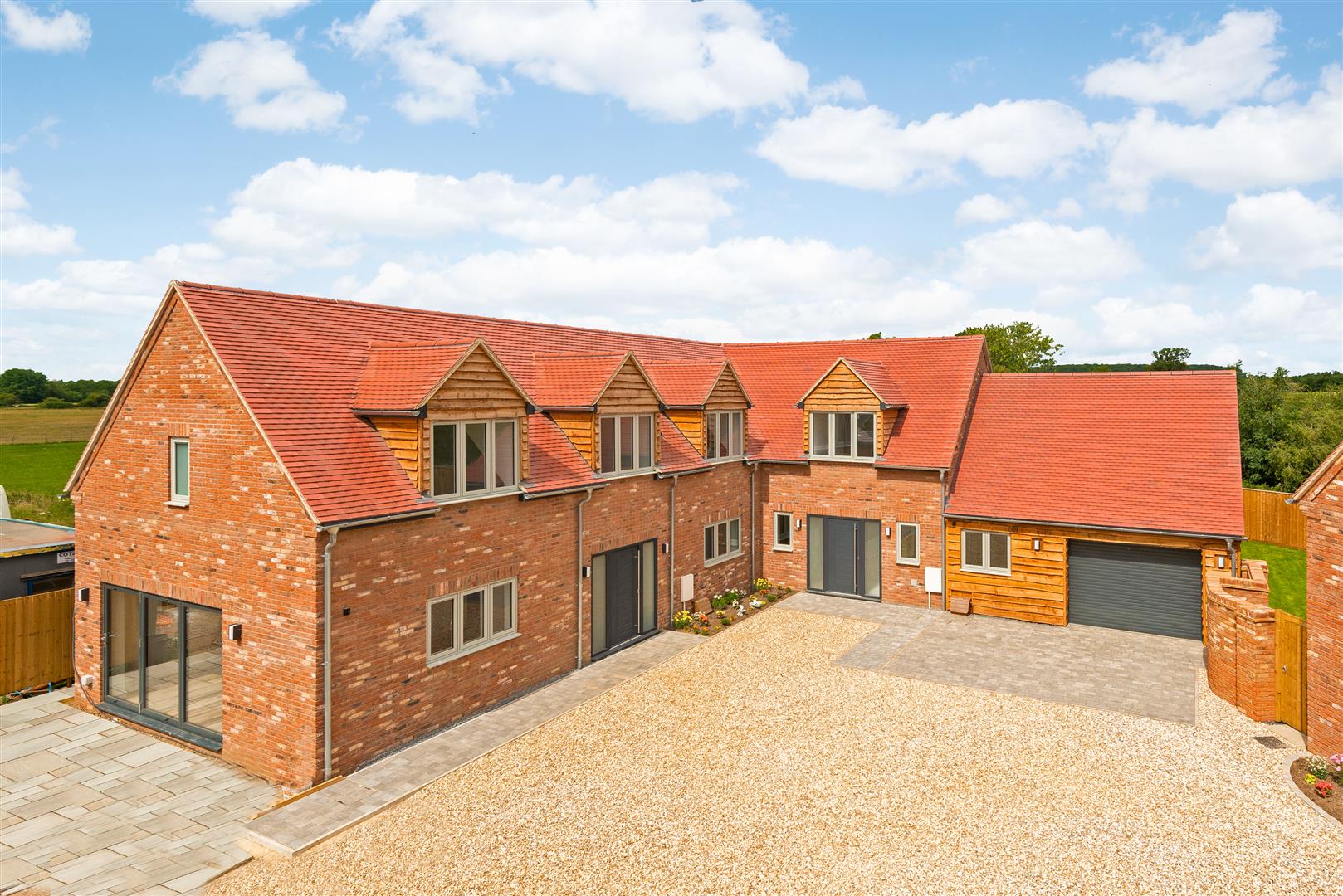 4 bedroom House for sale in Ambrosden