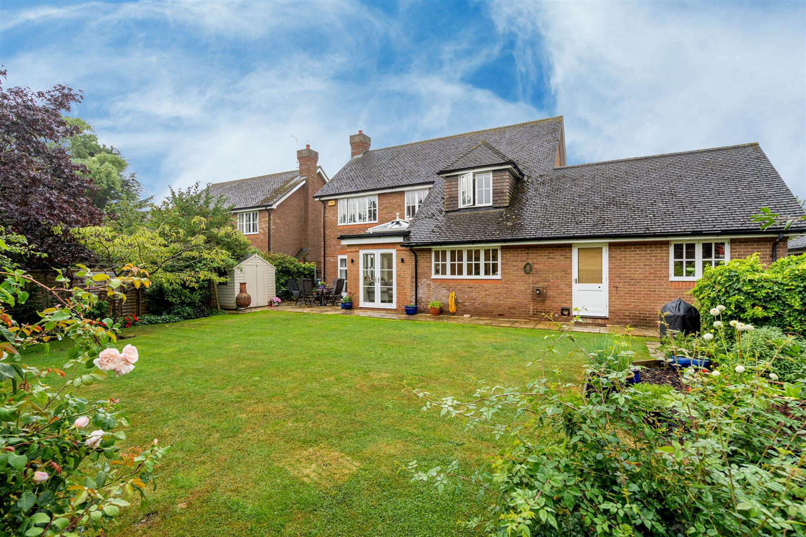 5 bedroom Detached House for sale in Grendon Underwood