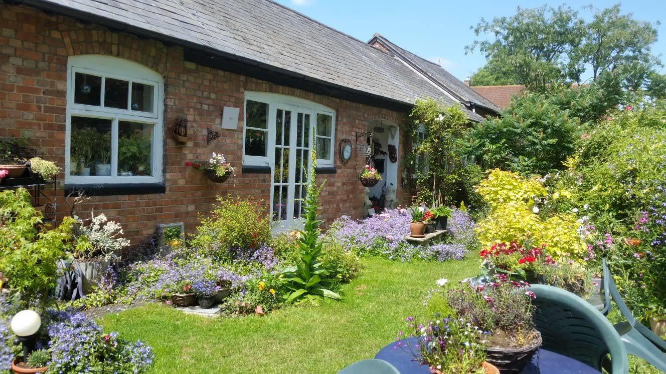 House for sale with 5 bedrooms, West End, Launton Fine & Country