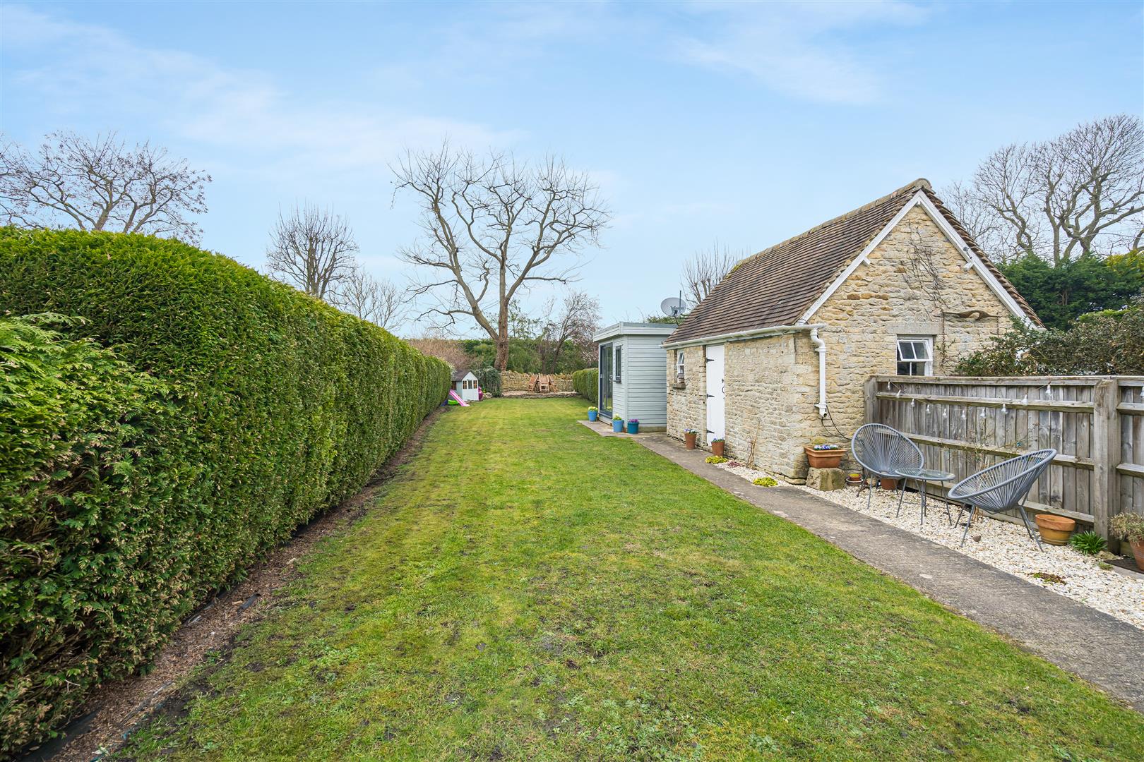 3 bedroom Cottage for sale in Stratton Audley