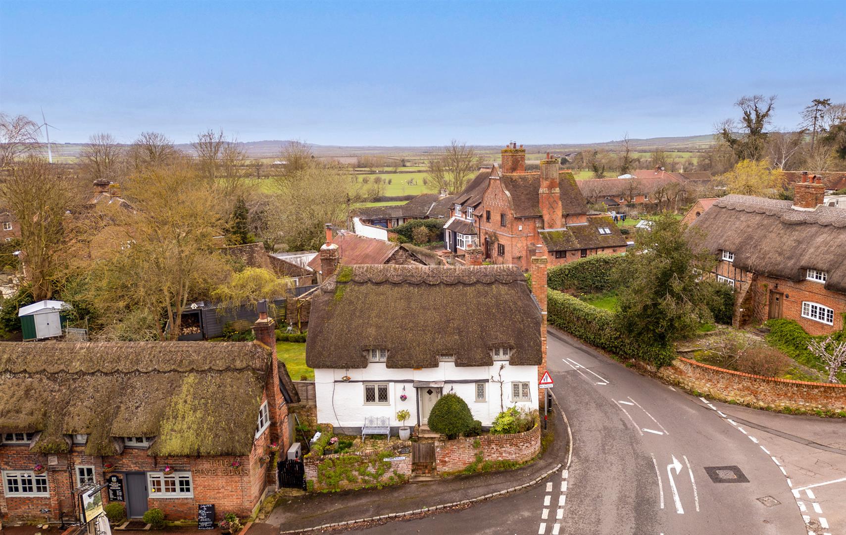 Character Property for sale with 3 bedrooms, Yew Tree Cottage, Weedon