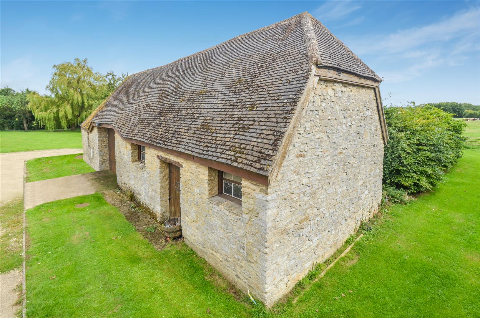3 bedroom Barn Conversion for sale in Bicester