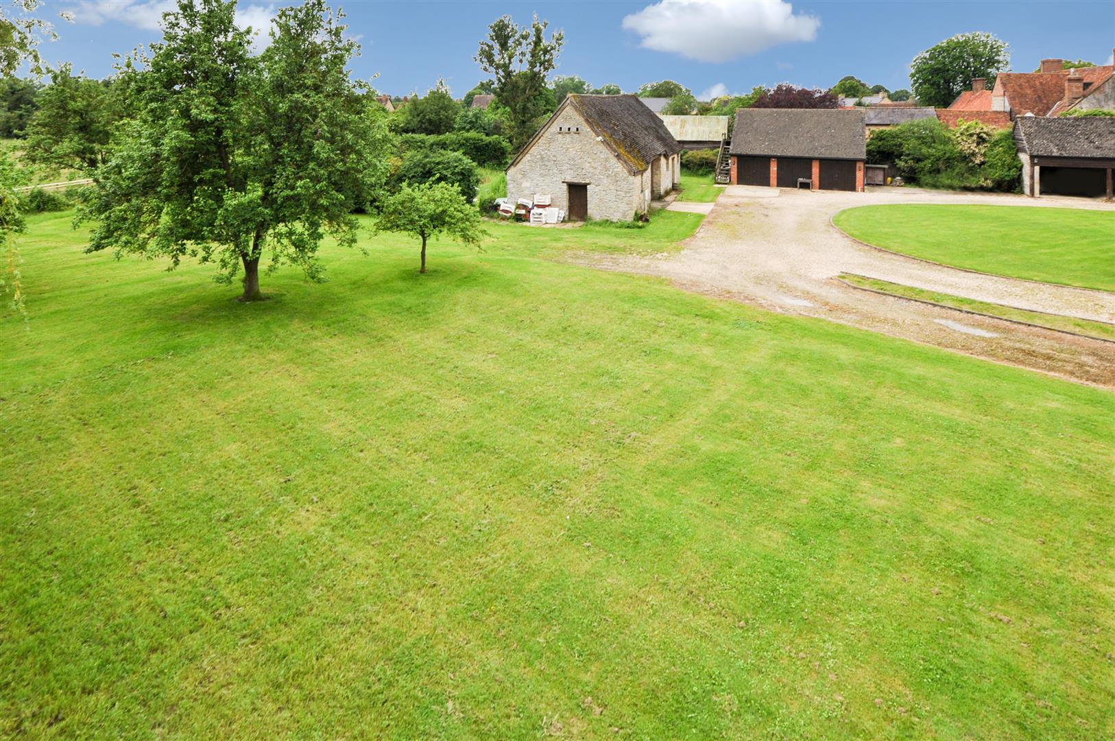 3 bedroom Barn Conversion for sale in Bicester