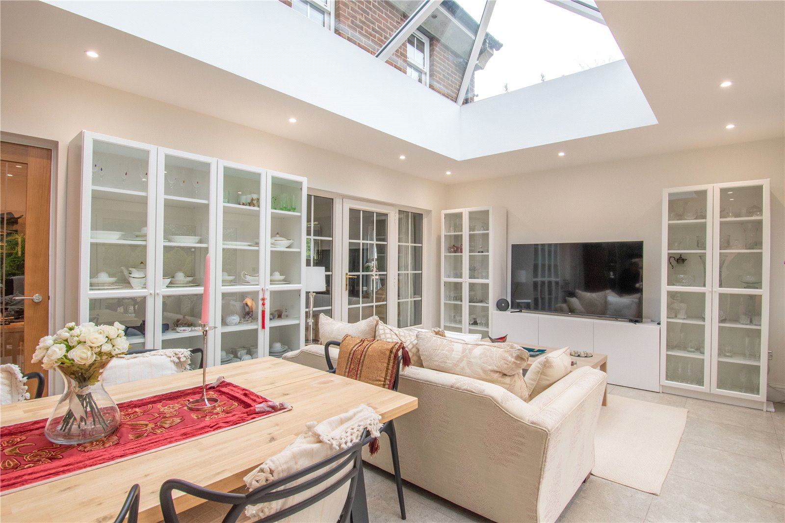 Detached House for sale with 5 bedrooms, Old Main Road, Barnoldby Le