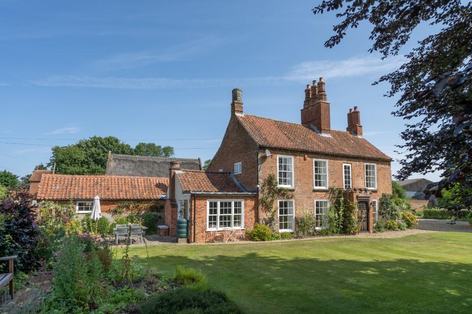 5 bedroom Detached House for sale in Norwich