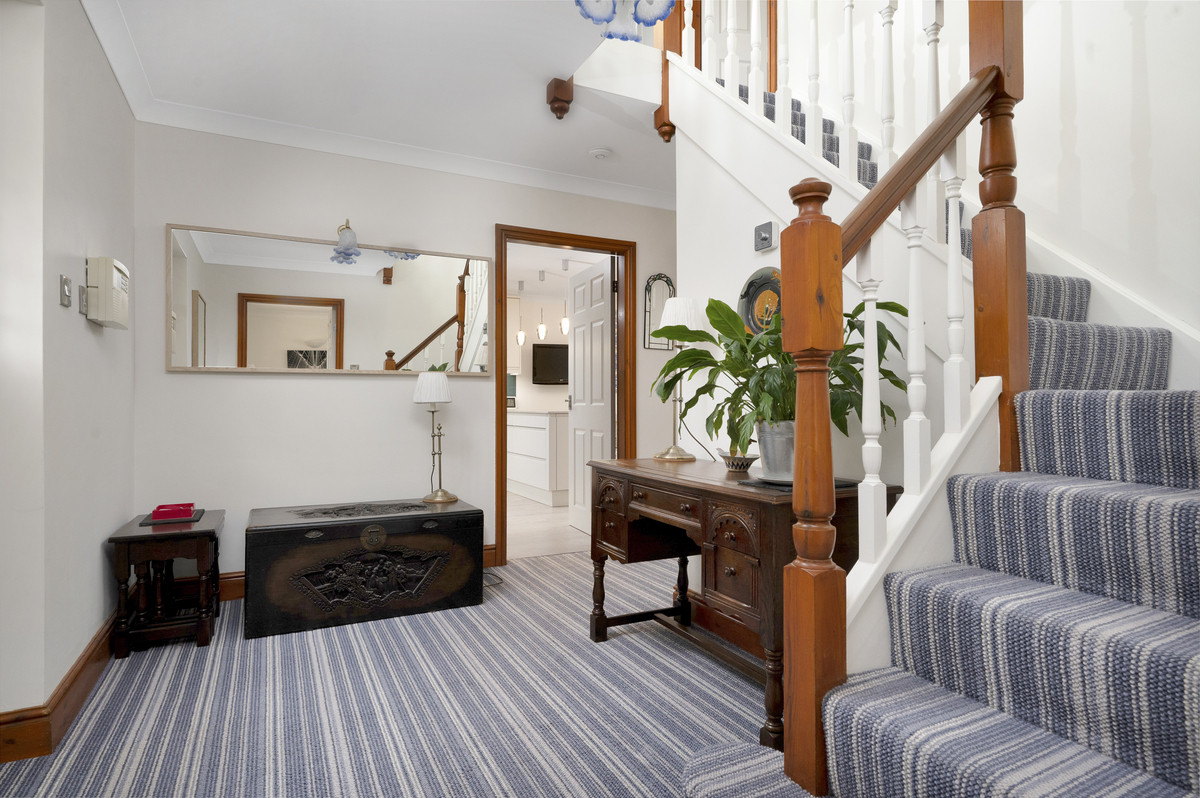 Detached House for sale with 4 bedrooms, Farriers Green, Clifton