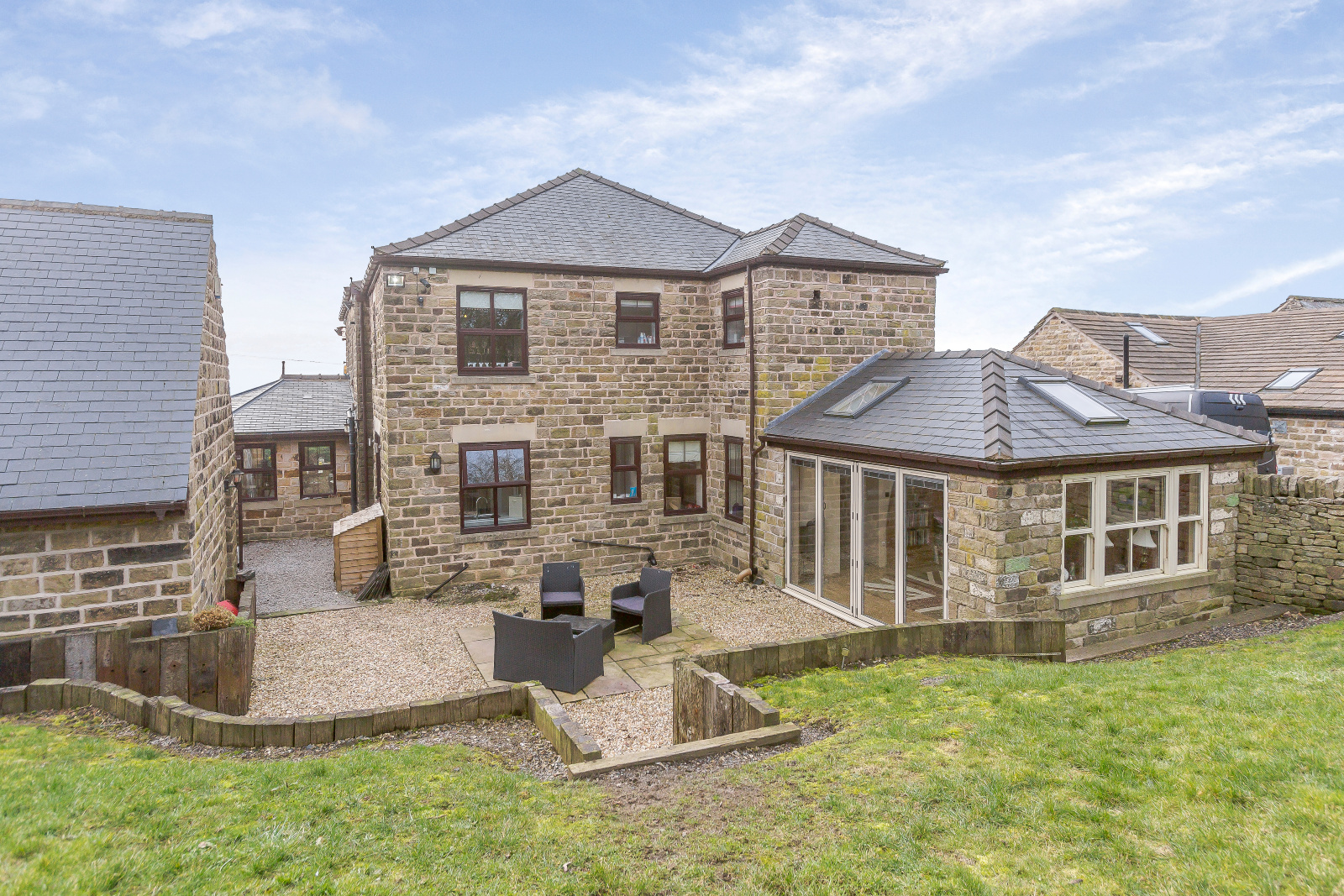 4 bedroom Farm House for sale in Sheffield