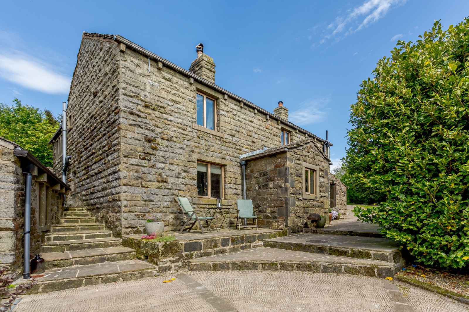 4 bedroom Farm House for sale in Todmorden