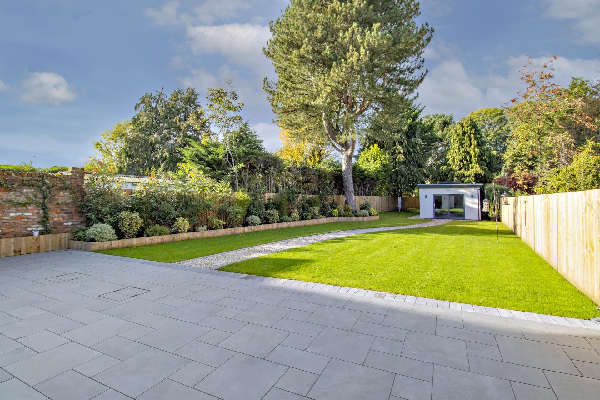 4 bedroom House for sale in Radlett