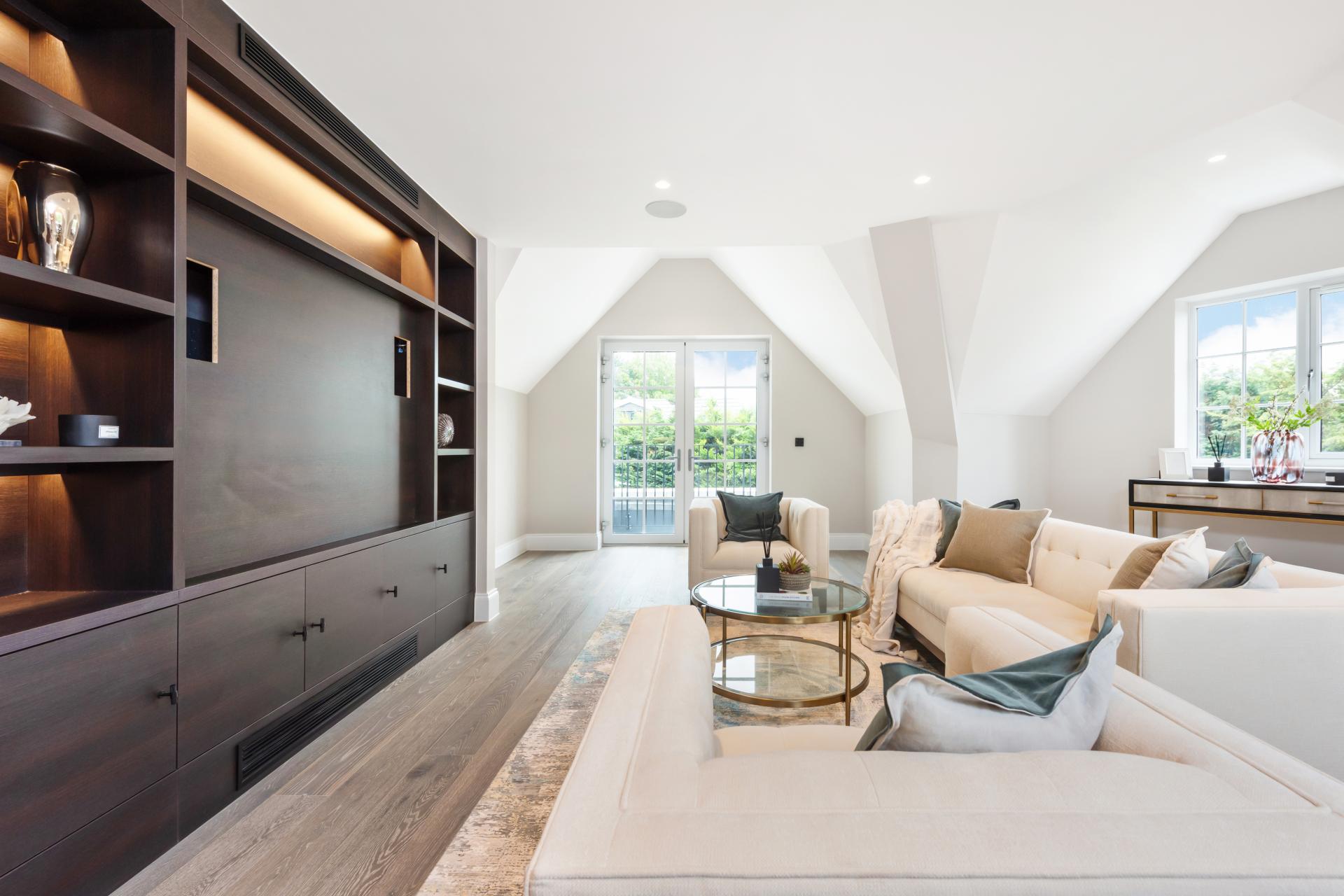 Apartment for sale with 2 bedrooms, Hillside House, Radlett Fine