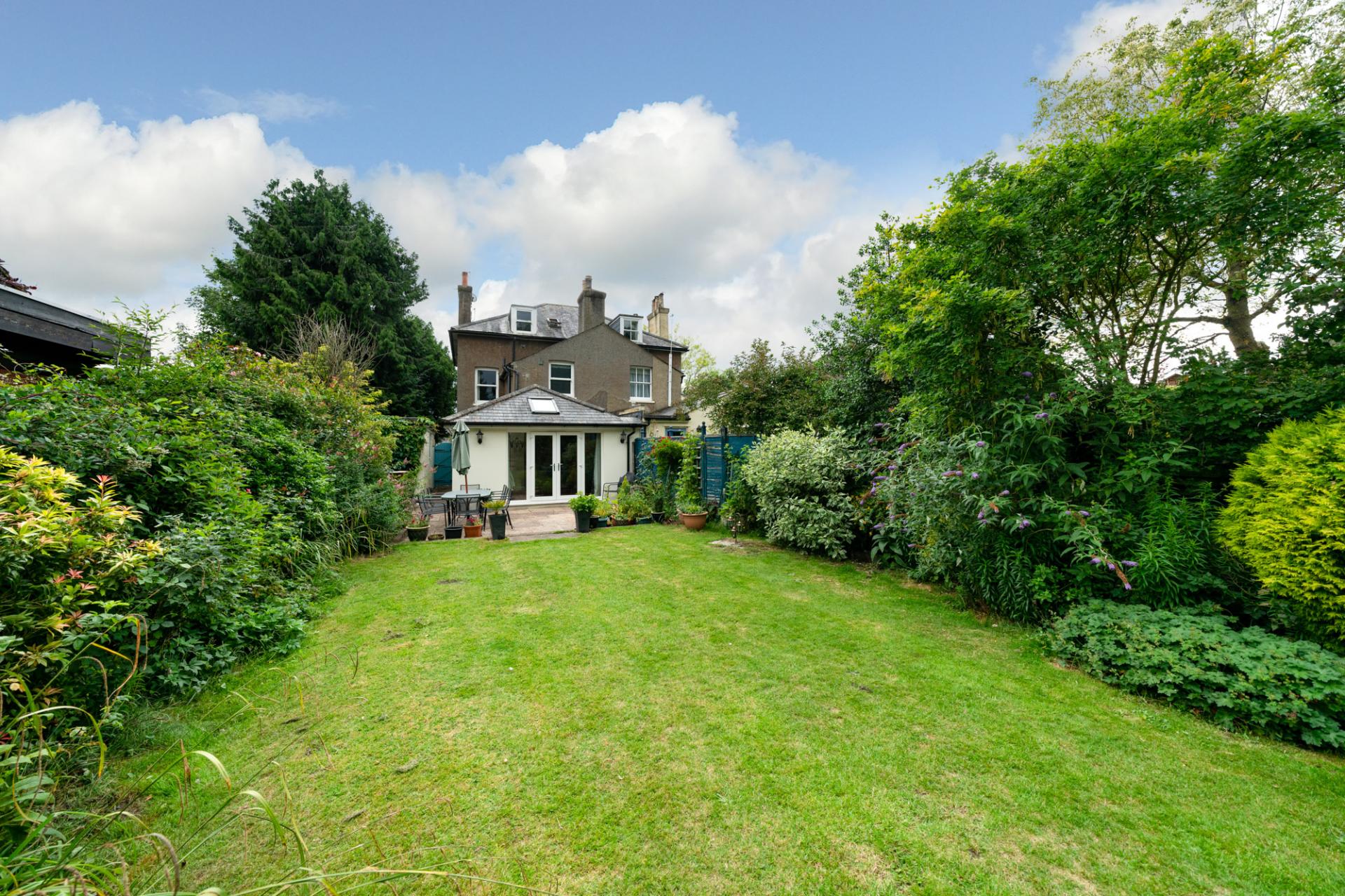 4 bedroom House for sale in St. Albans