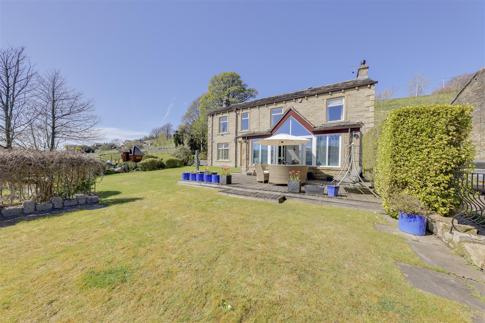 5 bedroom Detached House for sale in Bacup