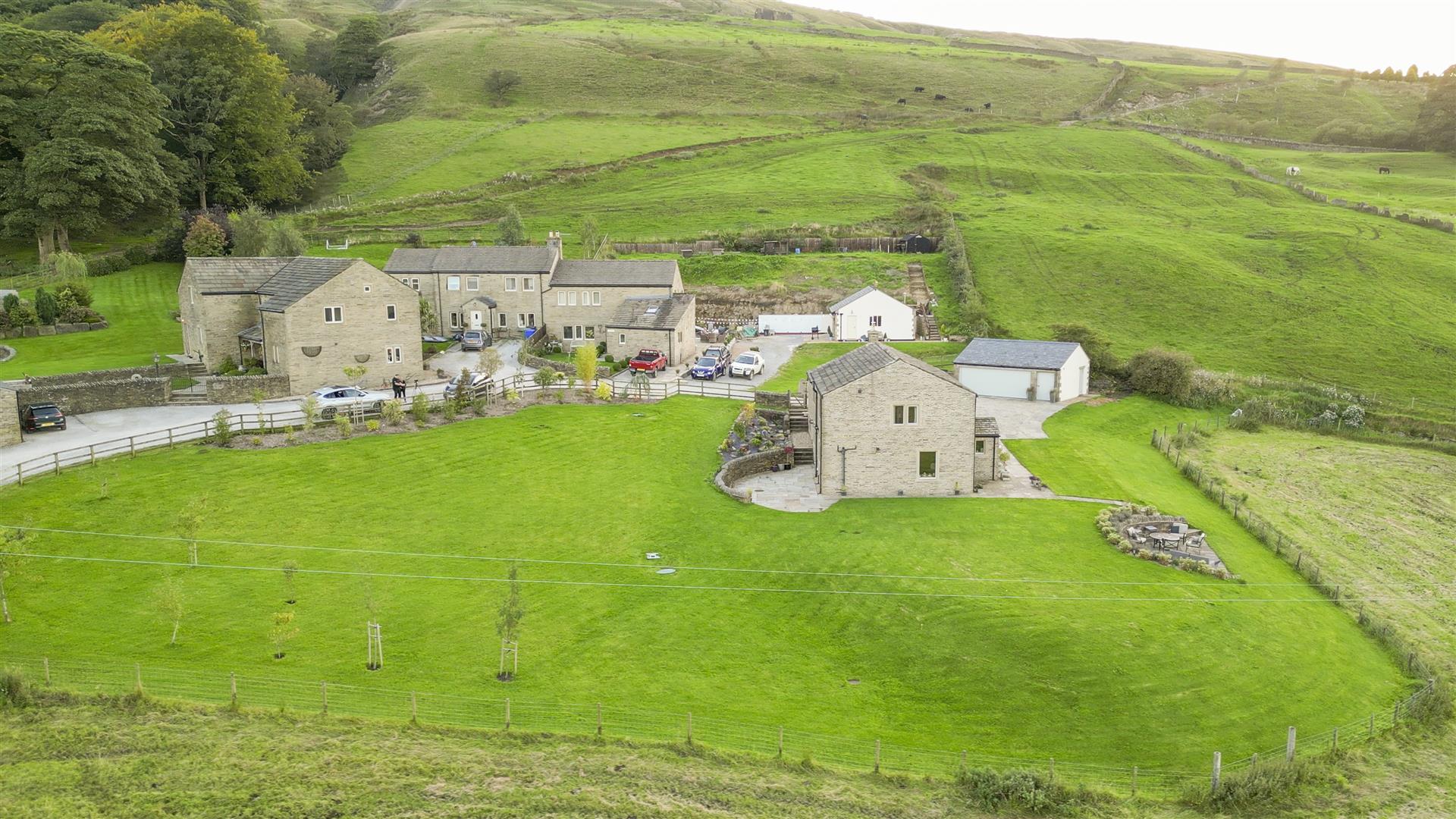 Detached House for sale with 4 bedrooms, Lowerfold House, Cowpe Road