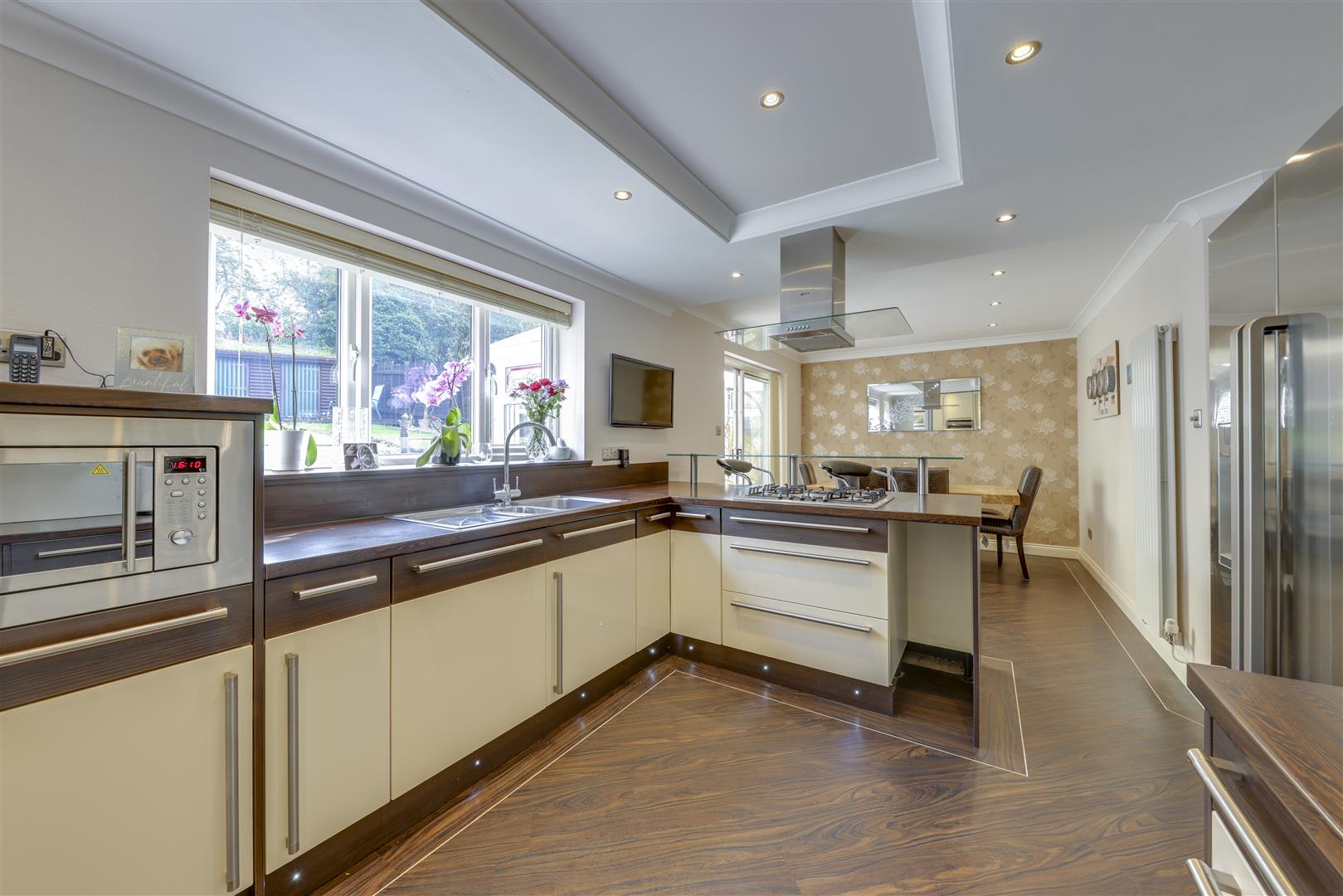 Detached House for sale with 5 bedrooms, Alden Close, Helmshore Fine