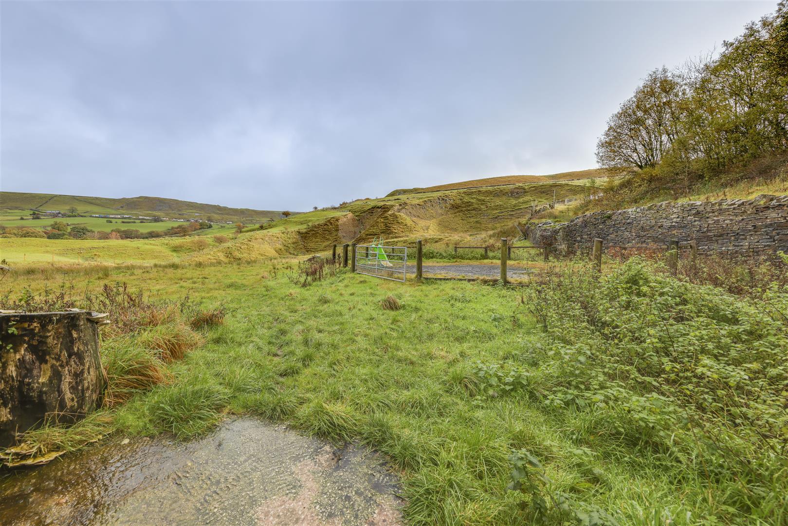 Detached House for sale with 3 bedrooms, Lomas Lane, Rawtenstall Fine & Country