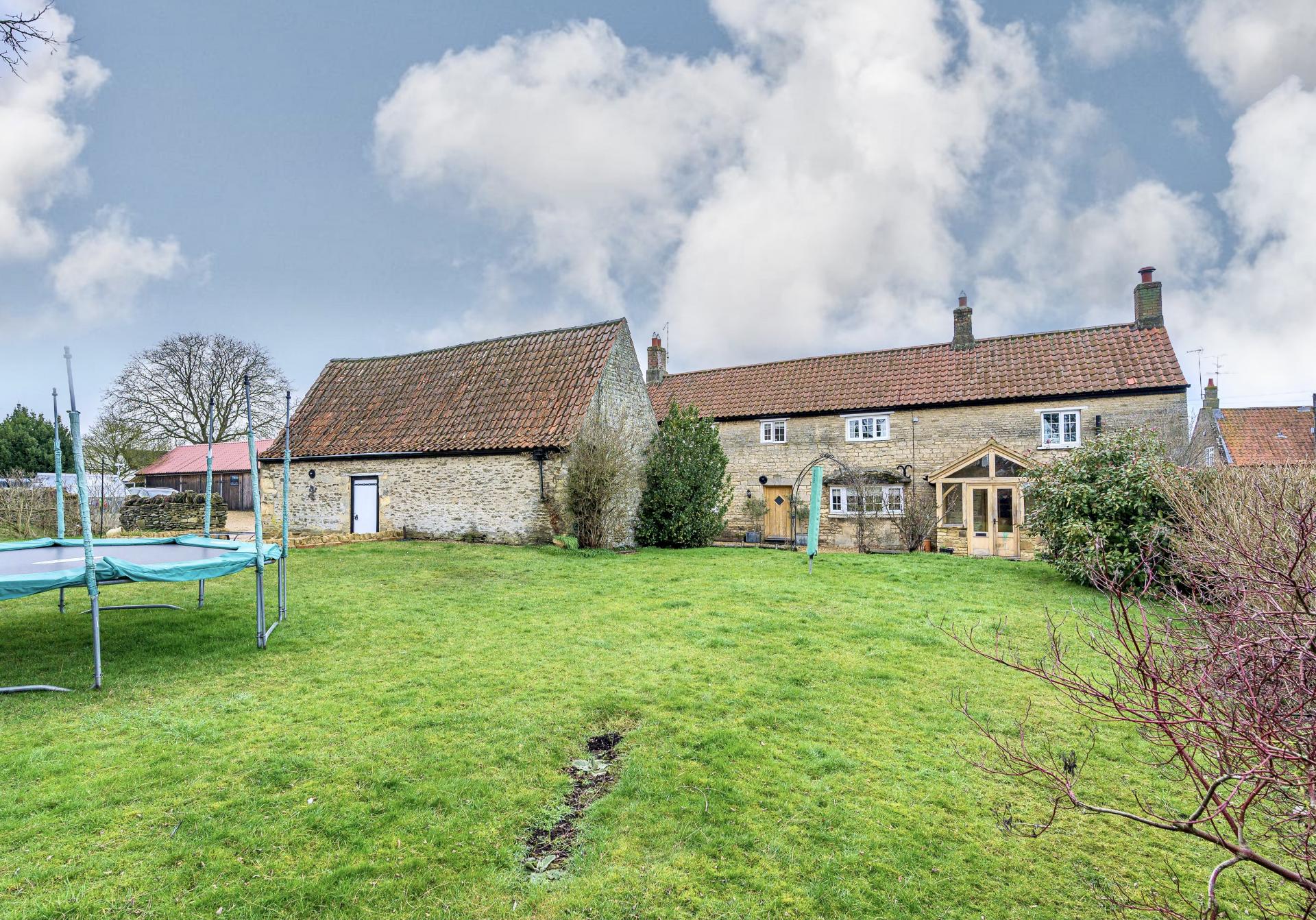 4 bedroom Detached House for sale in Stamford