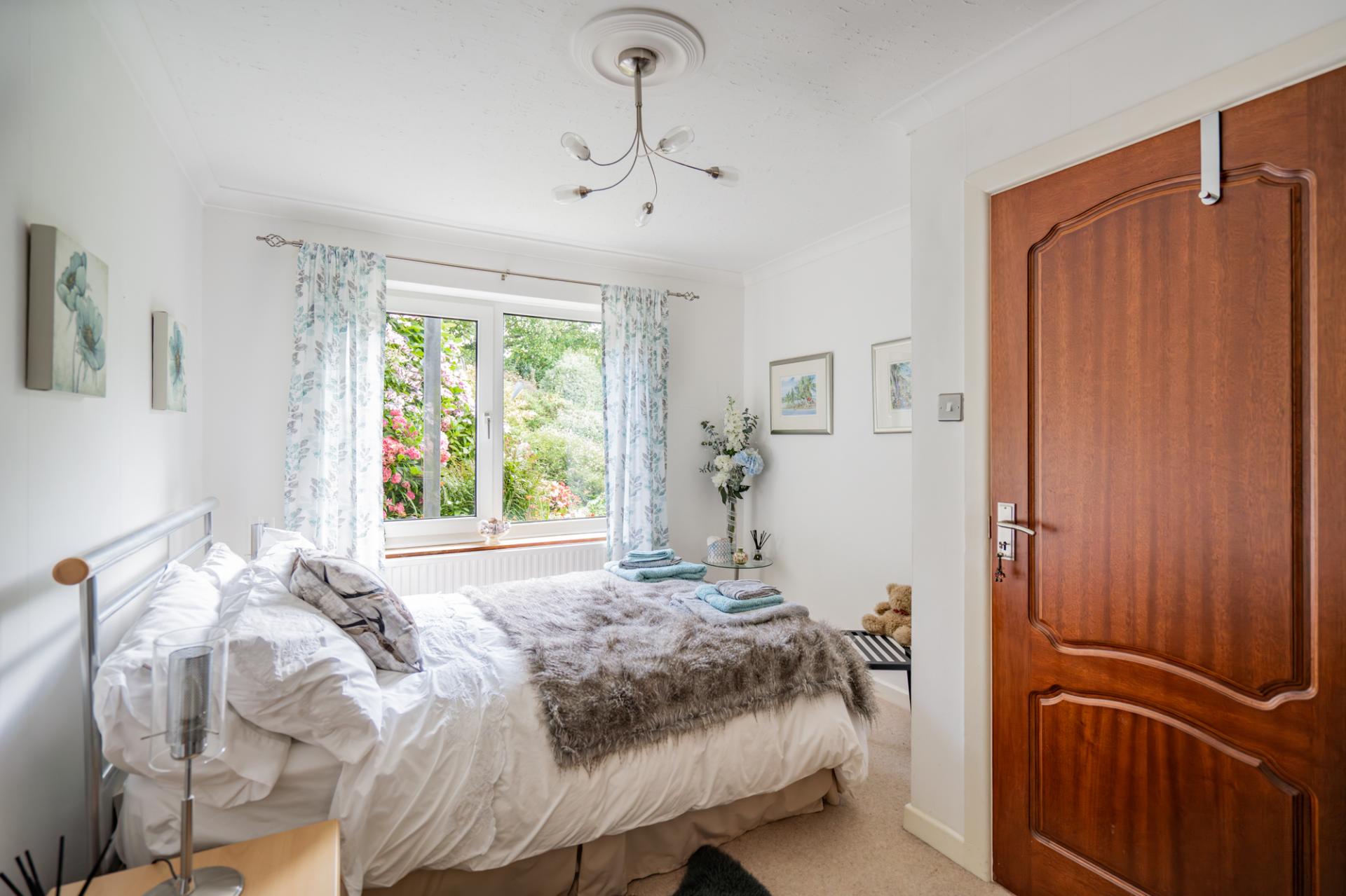 Detached House for sale with 4 bedrooms, 2 The Boarlands, Port Eynon