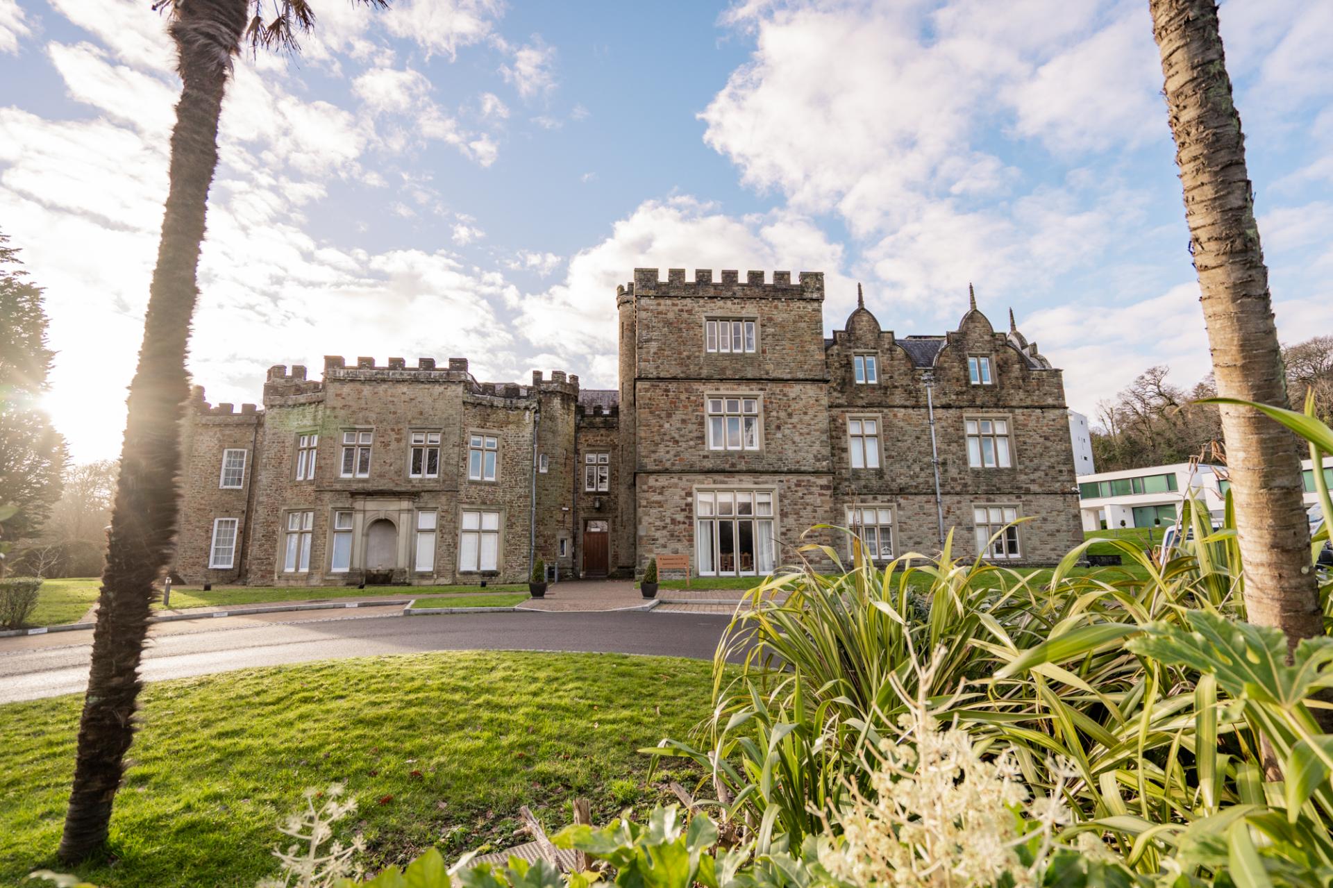 Apartment for sale with 2 bedrooms, 6 Clyne Castle, Blackpill Fine