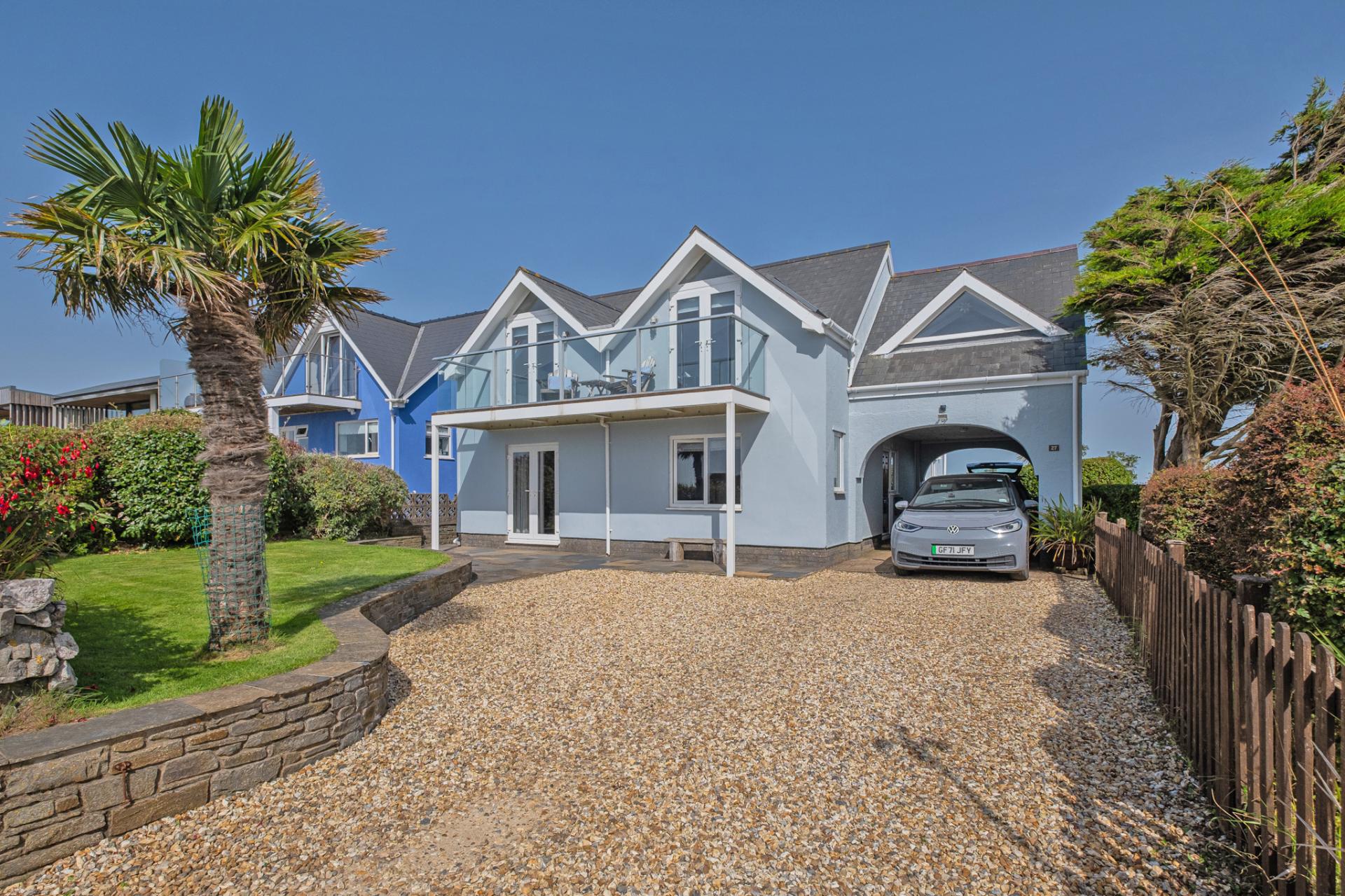 Detached House for sale with 5 bedrooms, 27 East Cliff, Pennard Fine