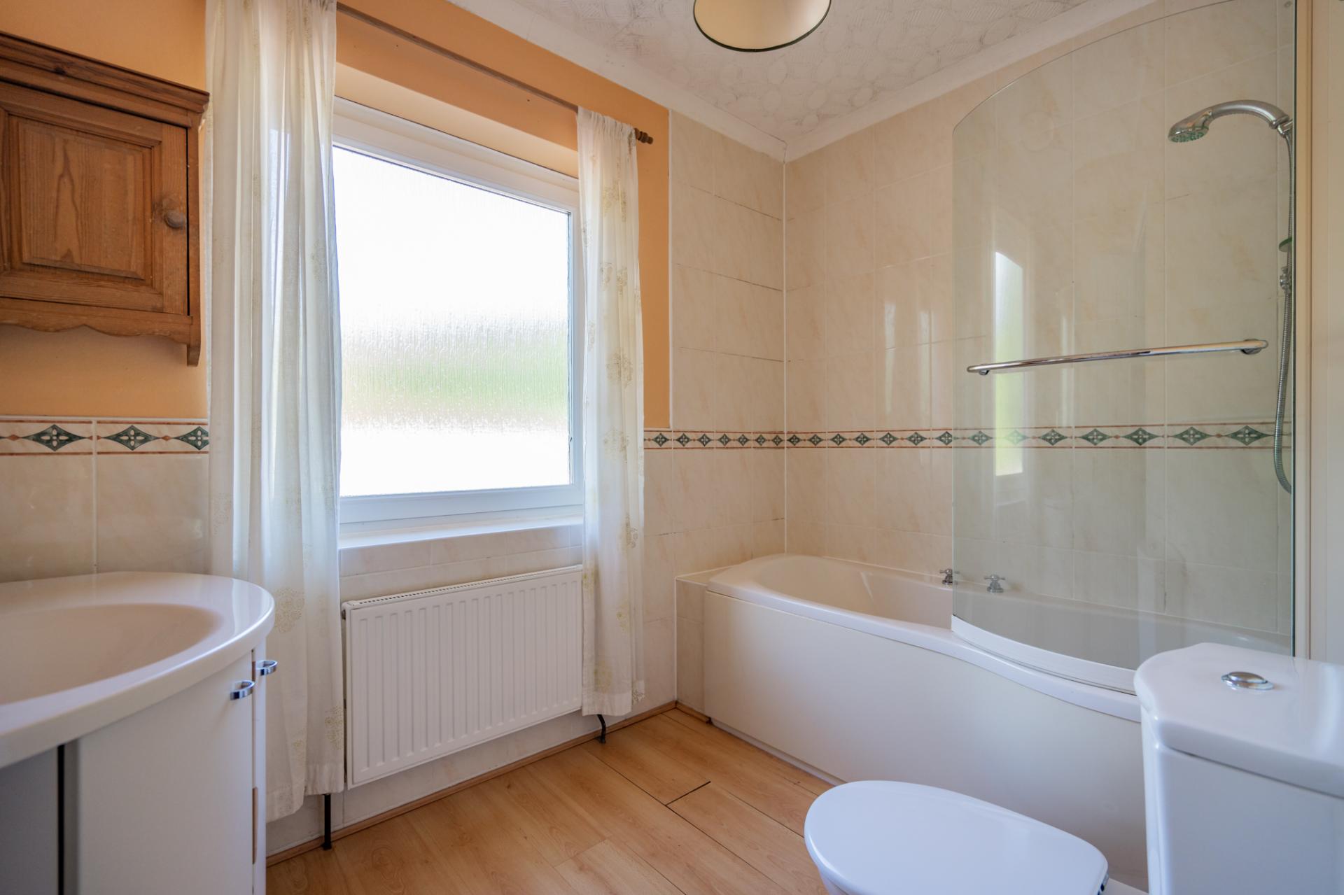 Detached House for sale with 6 bedrooms, Highfield House, Port Eynon