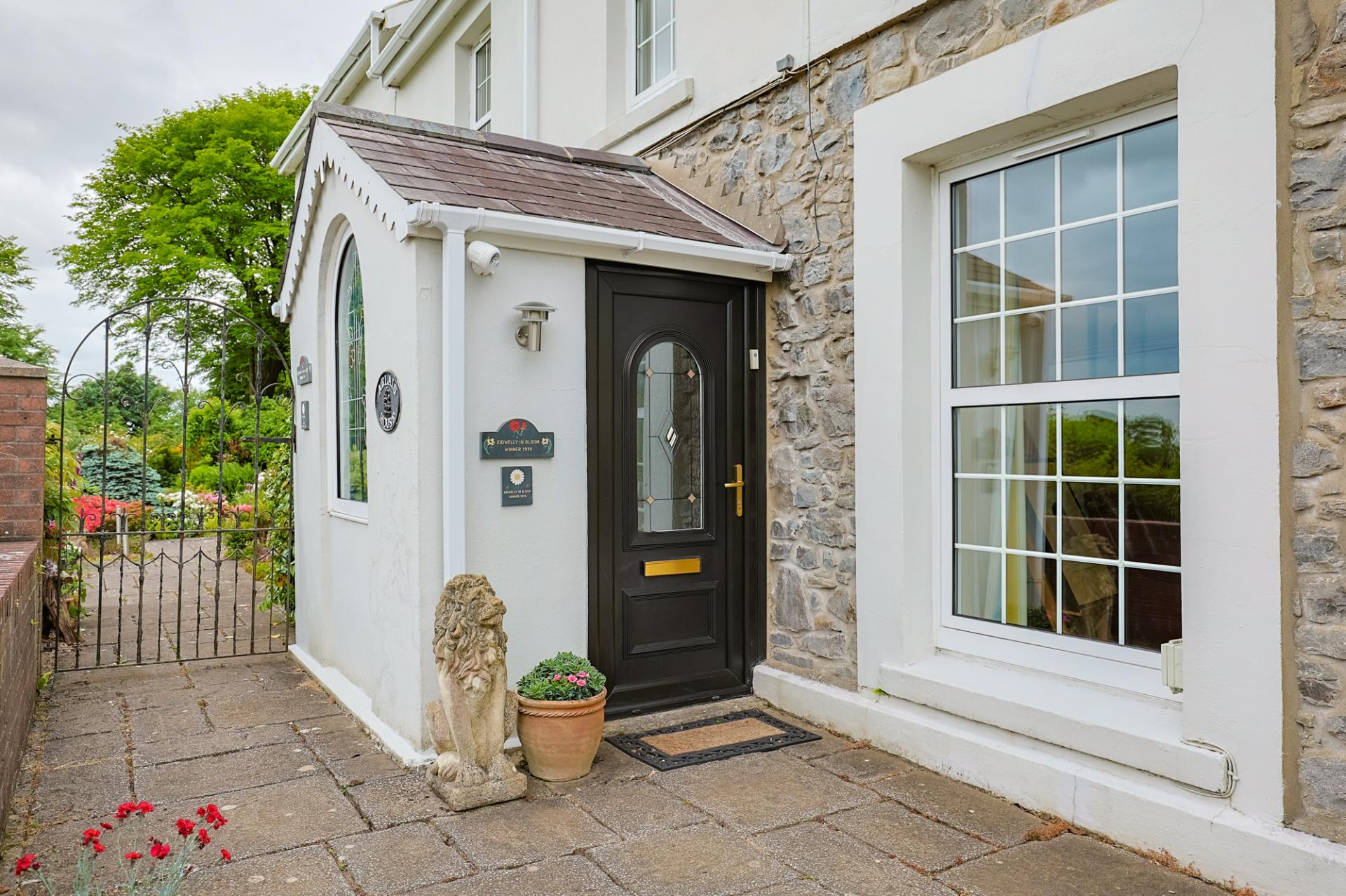 SemiDetached House for sale with 4 bedrooms, Arlais House, Kidwelly