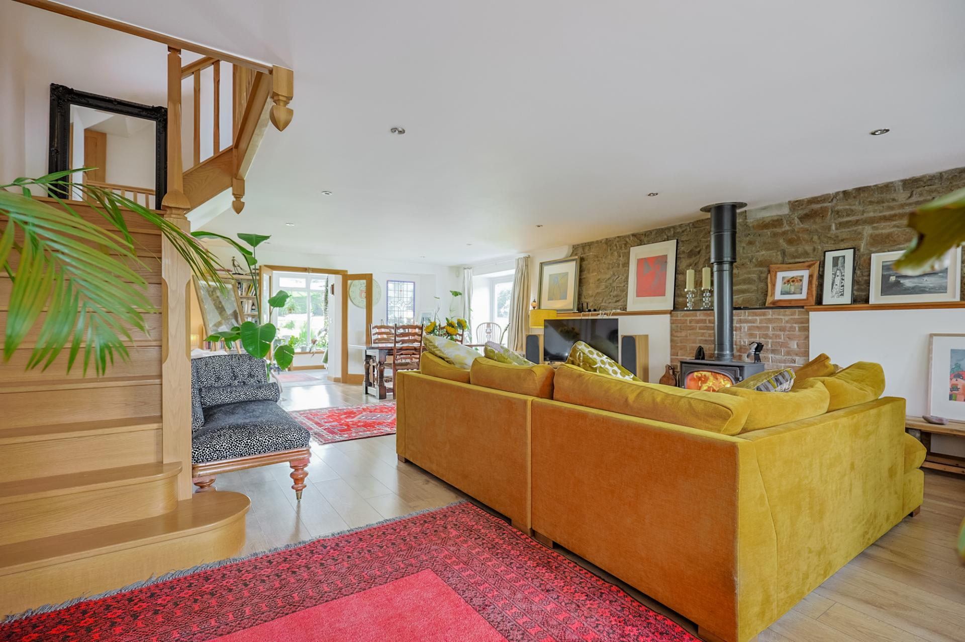 Detached House for sale with 6 bedrooms, The Old School House, Burry