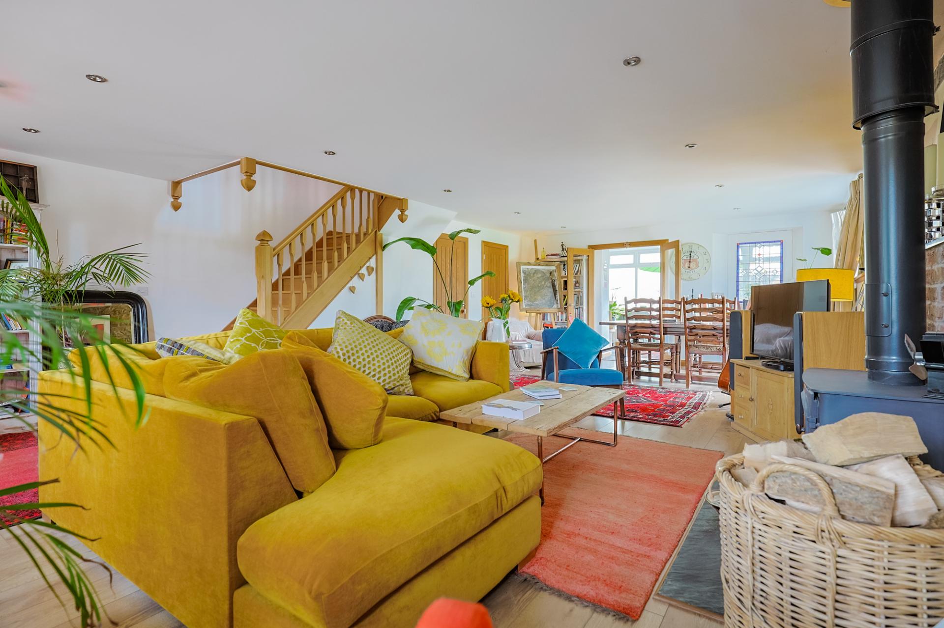 Detached House for sale with 6 bedrooms, The Old School House, Burry