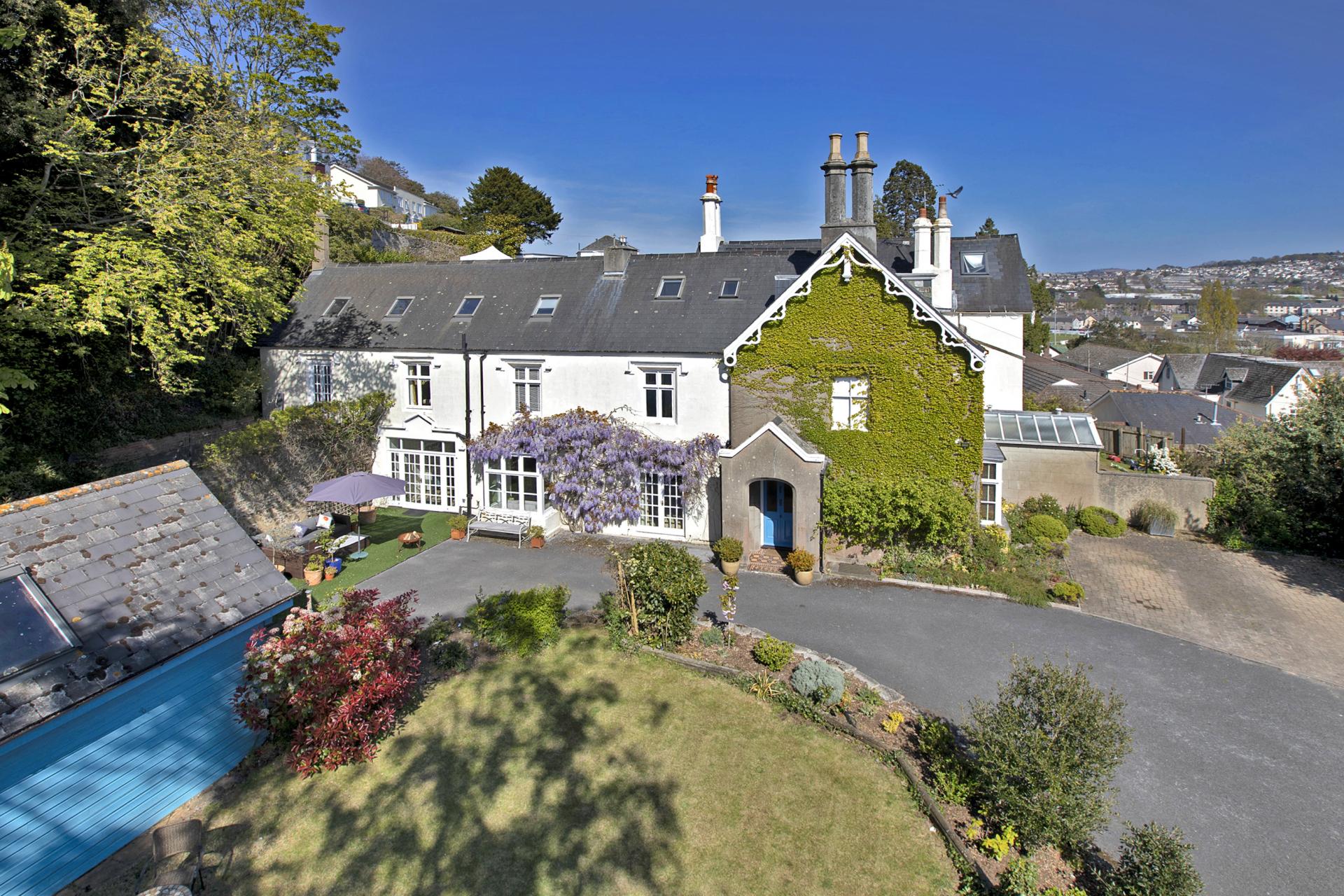 4 bedroom SemiDetached House for sale in Newton Abbot