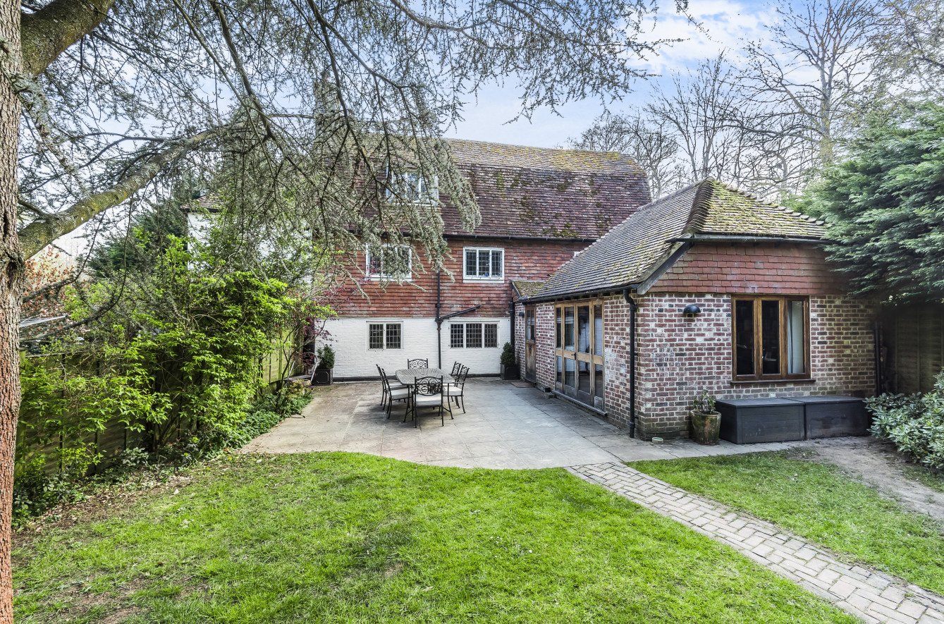 4 bedroom Link Detached House for sale in Tonbridge