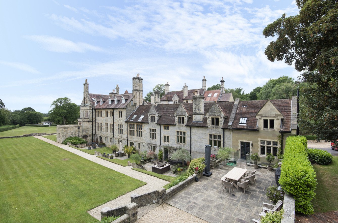 3 bedroom Terraced House for sale in Uckfield