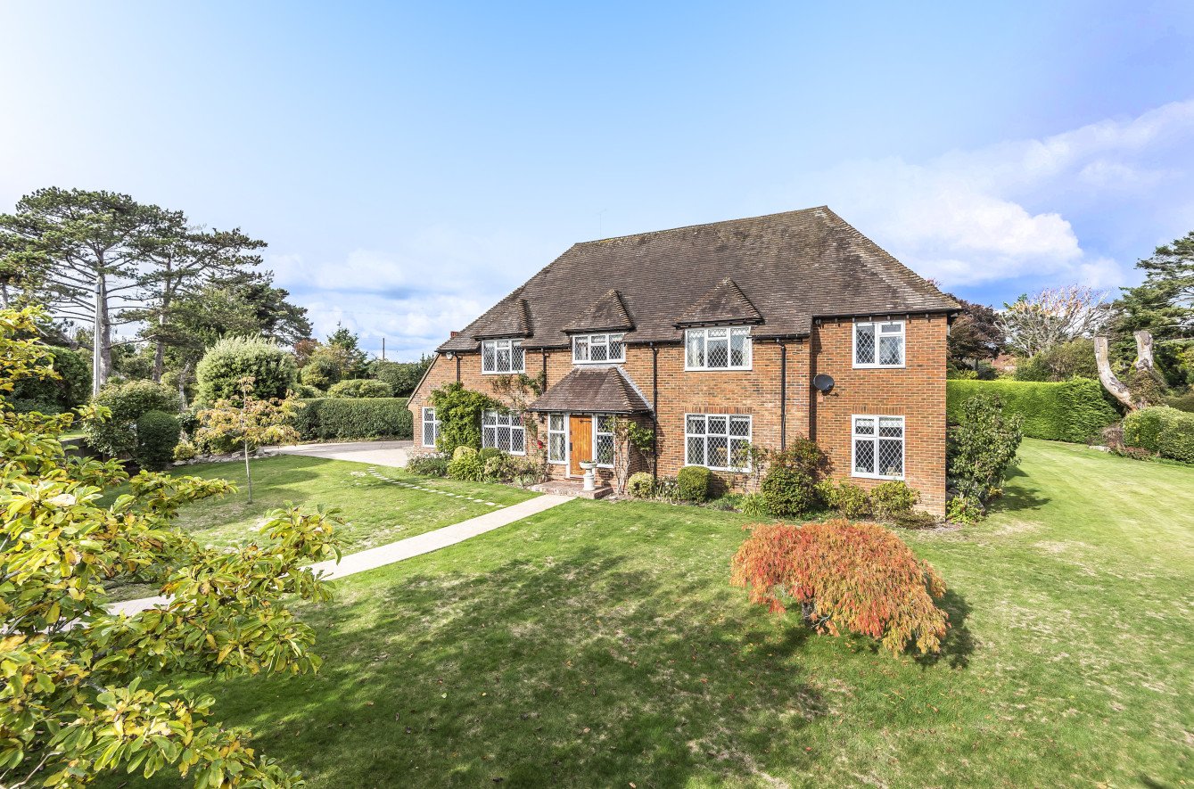 4 bedroom Detached House for sale in BexhillOnSea