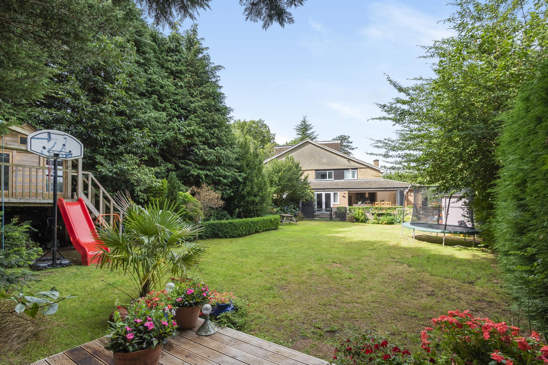 5 bedroom House for sale in Warlingham