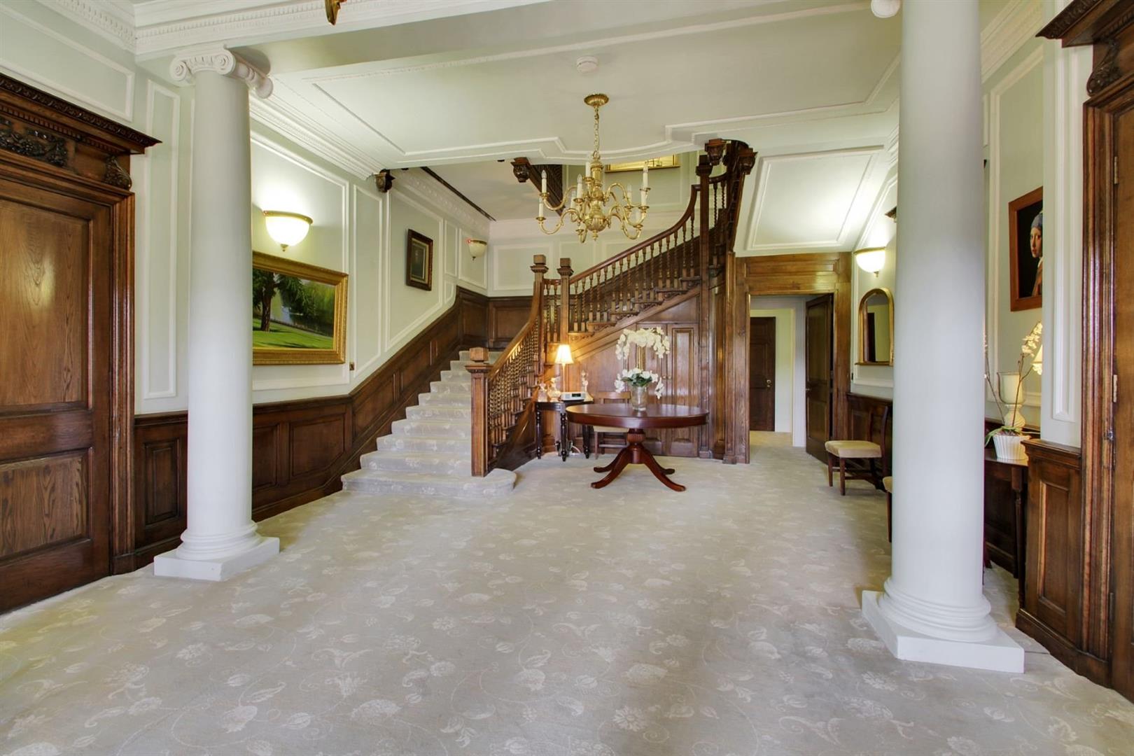 Apartment for sale with 2 bedrooms, Stunning Manor House Conversion