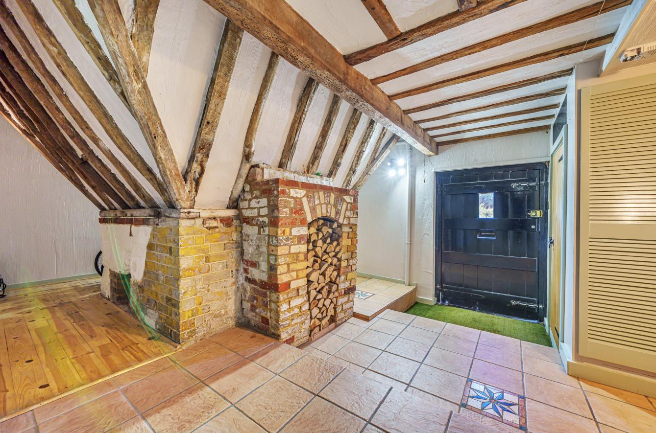 SemiDetached House for sale with 4 bedrooms, Beautiful 4,200+ SQ/FT