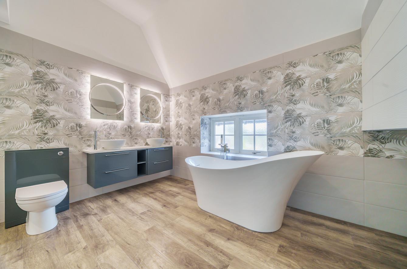 Detached House for sale with 4 bedrooms, Historic Home + One Bedroom