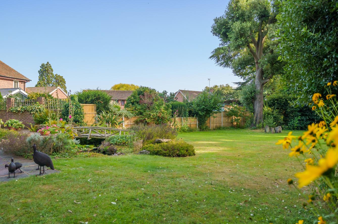 Detached House for sale with 4 bedrooms, Detached Residence + One