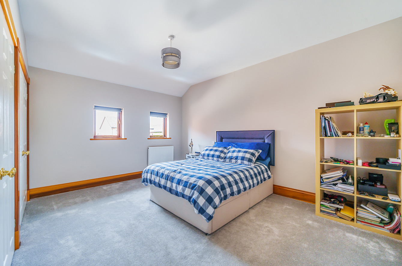 Detached House for sale with 6 bedrooms, Hambleton House, Stutton