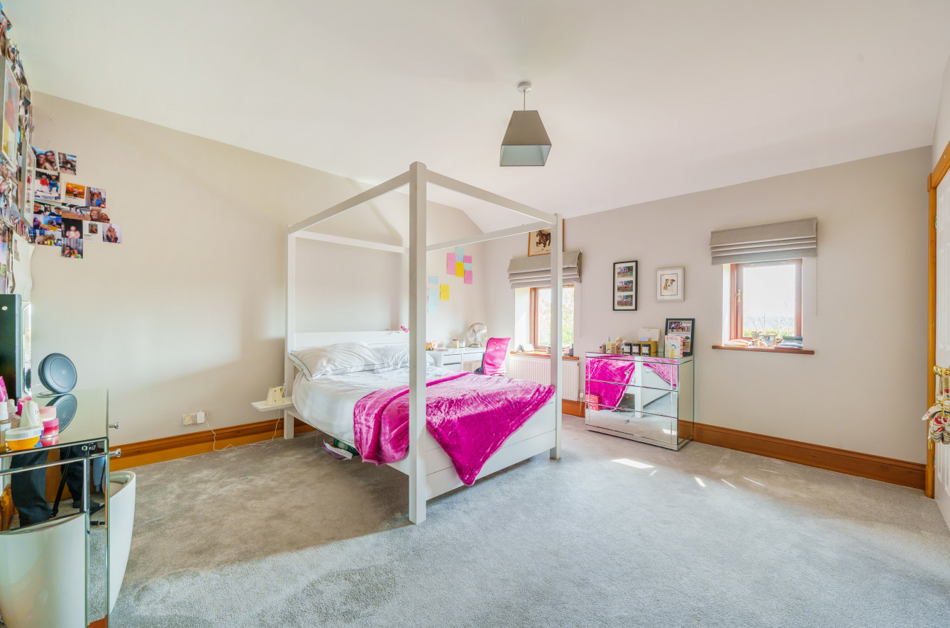 Detached House for sale with 6 bedrooms, Hambleton House, Stutton