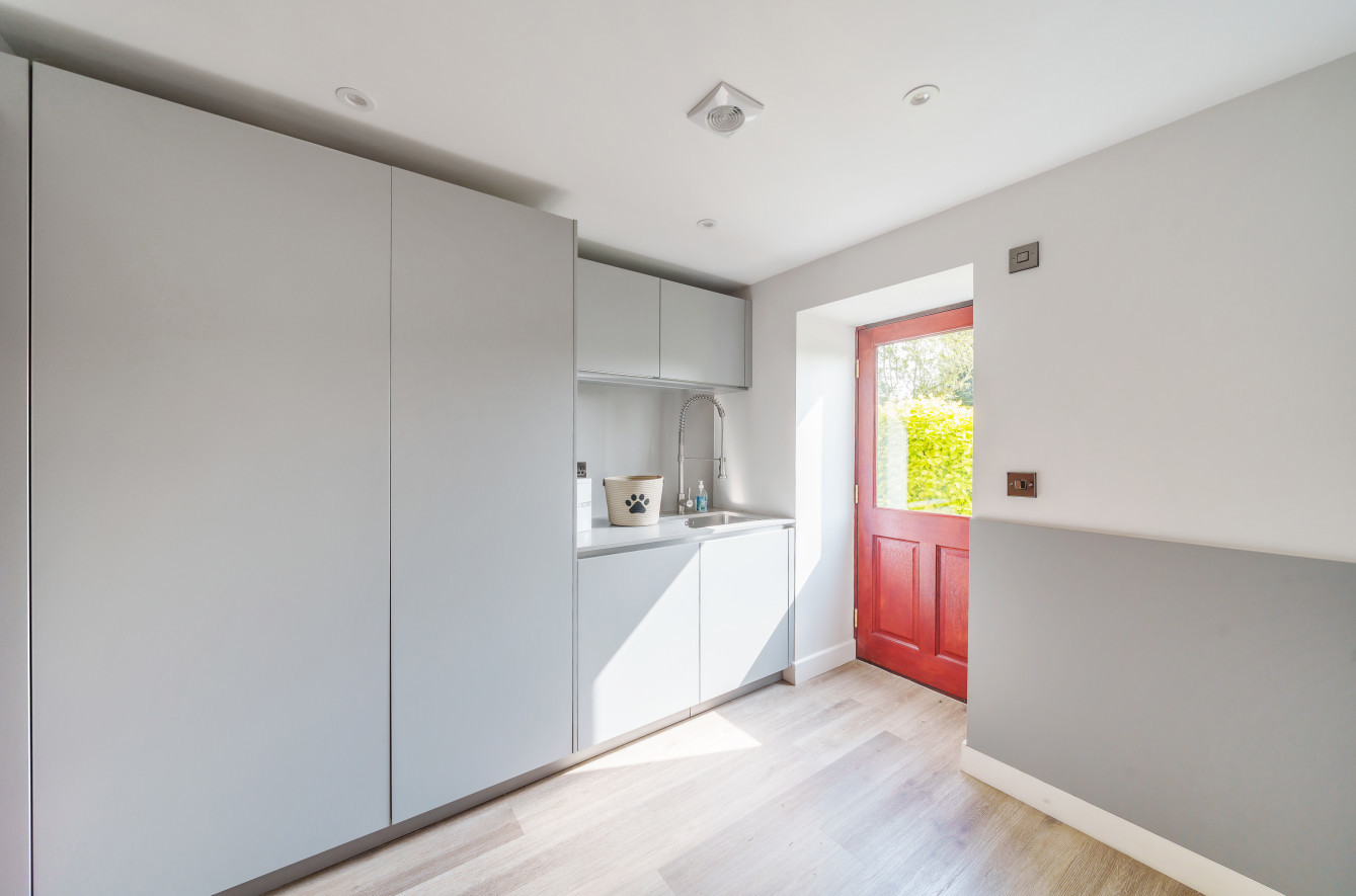 Detached House for sale with 6 bedrooms, Hambleton House, Stutton